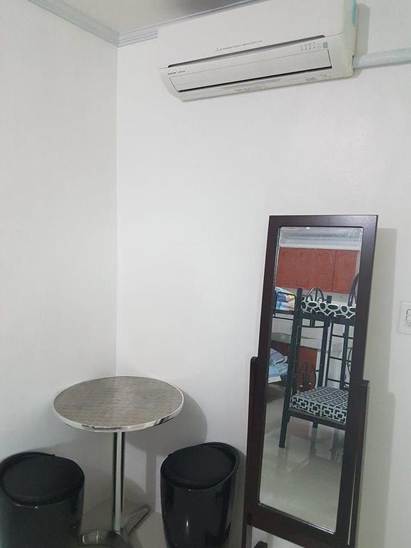N&J Lopez Lodging House Pasay Exterior photo